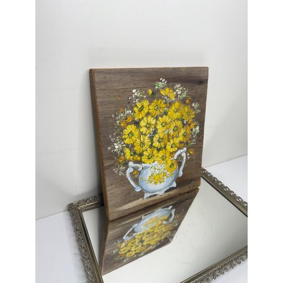 Vintage Signed Yellow Floral Still life on wood plaque , Country Cottage Farmhou - Picture 9 of 9